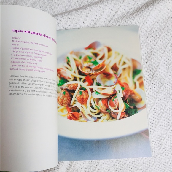Free w/ Bundles 👨🏻‍🍳Jamie Oliver Cookbook - Picture 4 of 5